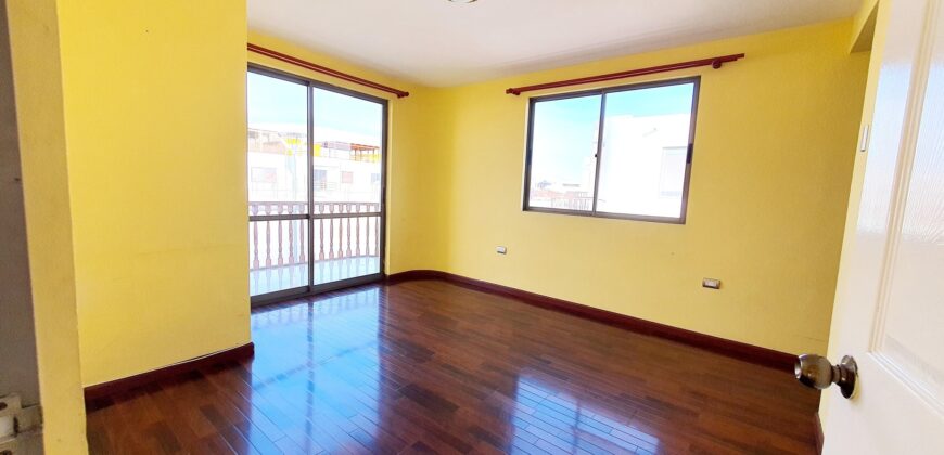 Linda casa en Condominio