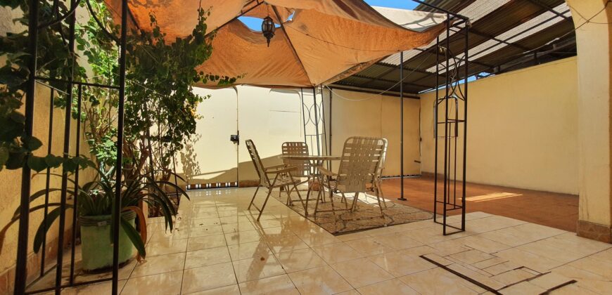 Se vende casa, lindo espacio
