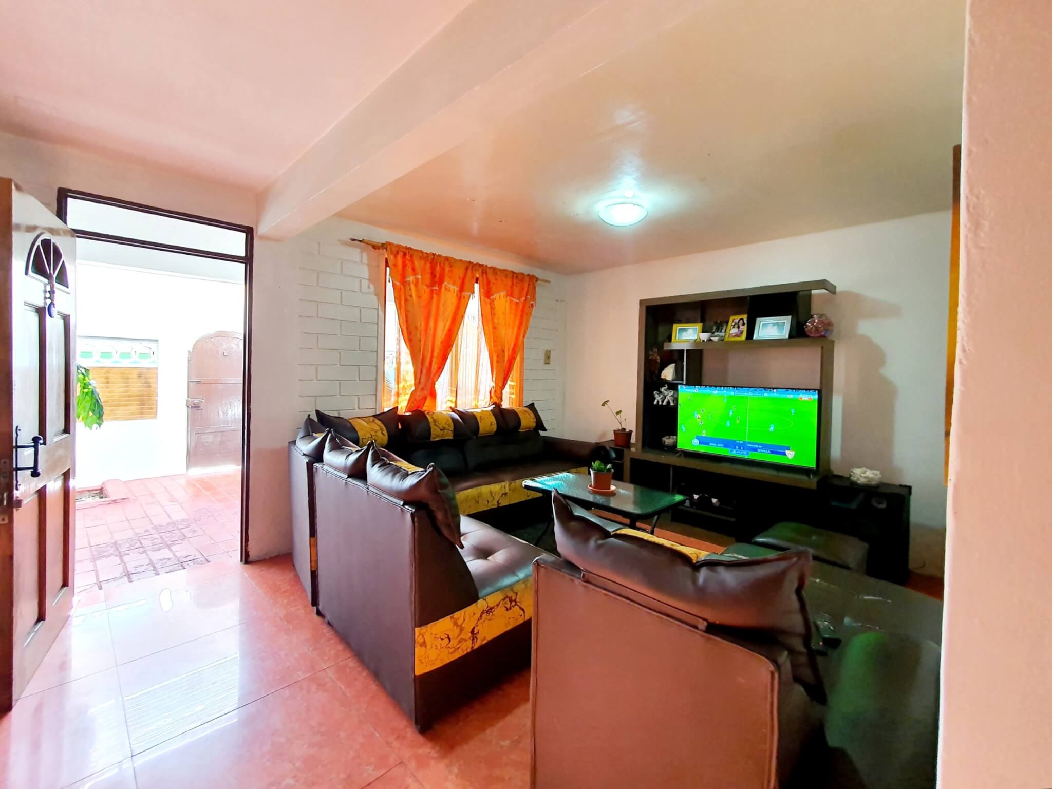 Casa con Departamento