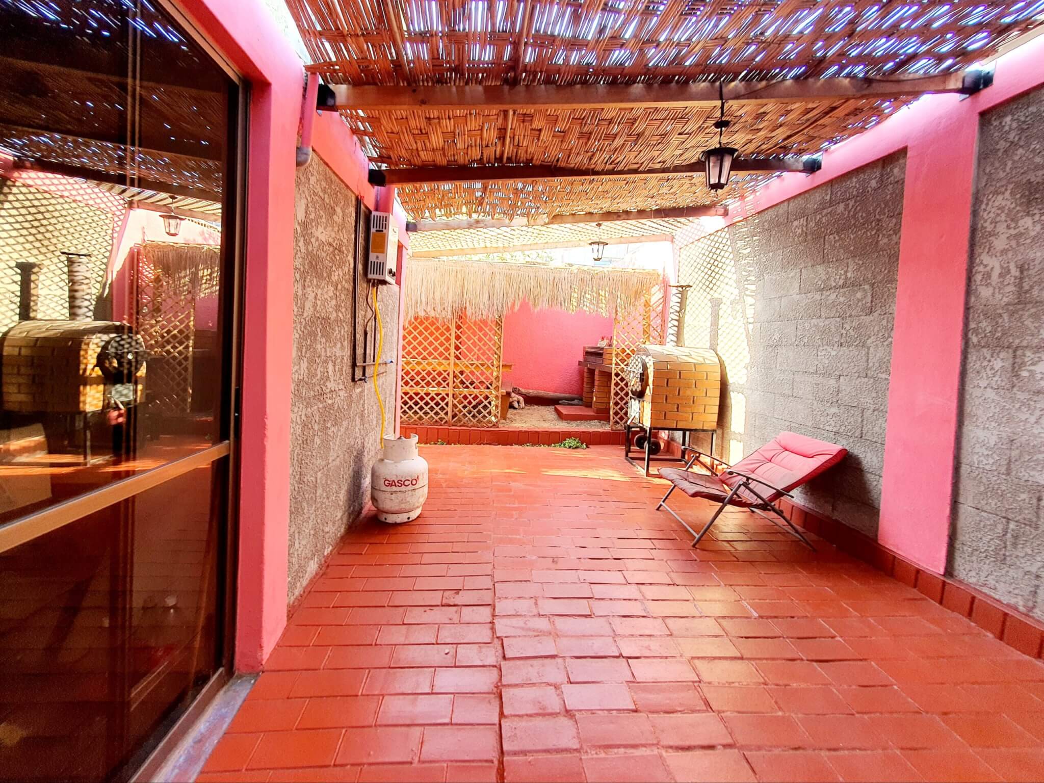 Casa con Departamento