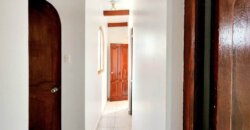 Excelente Casa Esquina