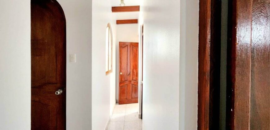 Excelente Casa Esquina
