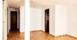 Excelente Casa Esquina
