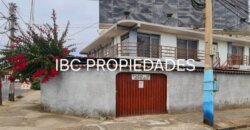 SE VENDE PROPIEDAD (CASA/DEPTOS) ARICA