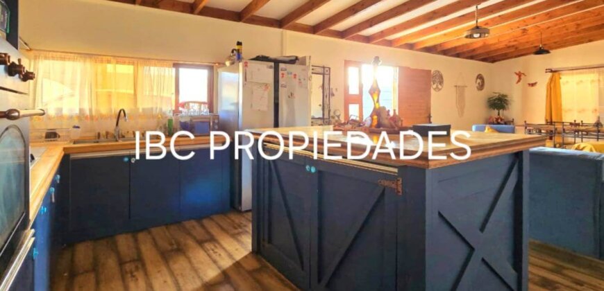 CASA EN LLUTA
