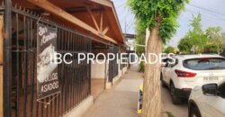 CASA CON LOCAL COMERCIAL