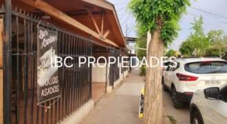 CASA CON LOCAL COMERCIAL