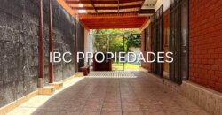 Casa en Magisterio