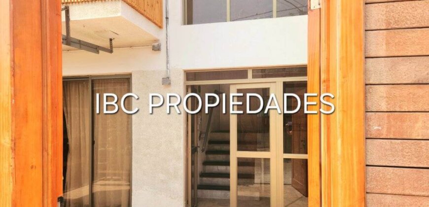 ARRIENDO AMOBLADO 1ER PISO