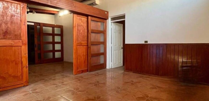 SE VENDE CASA RESIDENCIAL