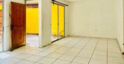 VENTA CASA SÓLIDA
