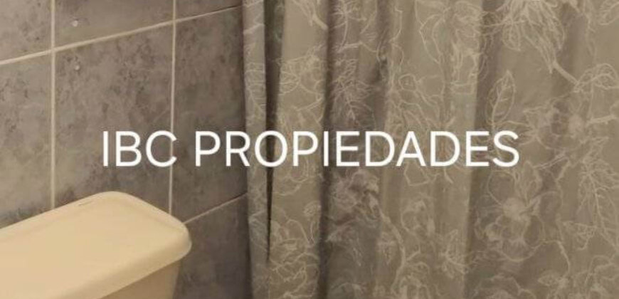 SE ARRIENDA CASA