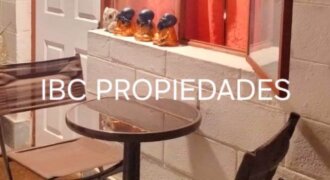 SE ARRIENDA CASA