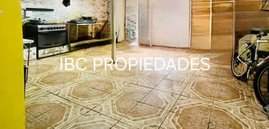 SE VENDE CASA SÓLIDA
