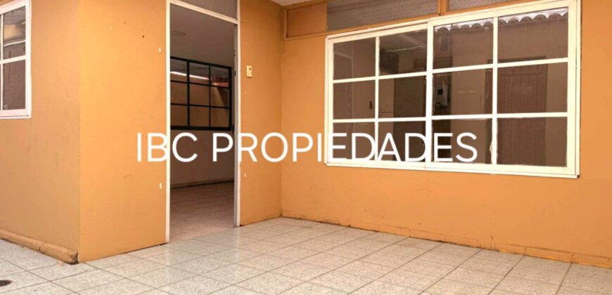 SE VENDE CASA EN CALLE