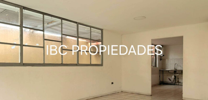 SE VENDE CASA EN CALLE