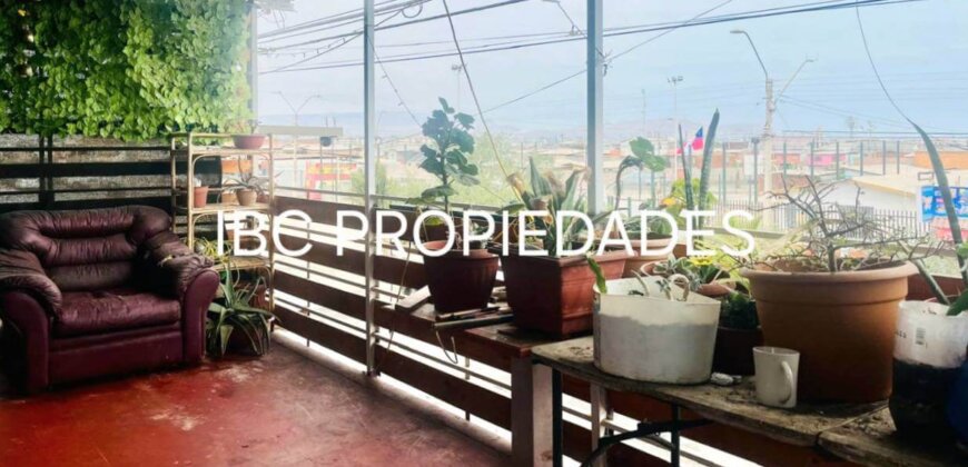 SE VENDE CASA SÓLIDA