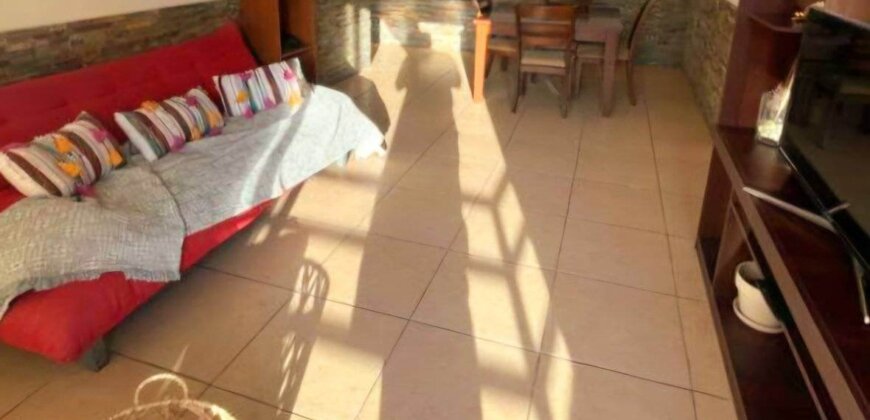 SE VENDE AMOBLADO DEPARTAMENTO