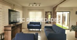 SE VENDE CASA AZAPA