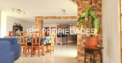 SE VENDE CASA AZAPA