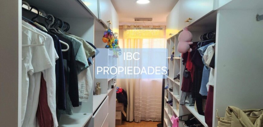 SE VENDE CASA 2 PISOS
