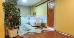 SE VENDE CASA CON L. COMERCIAL