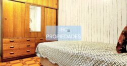 SE ARRIENDA CASA 2 PISOS