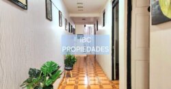 SE ARRIENDA CASA 2 PISOS