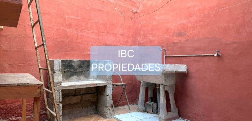 SE ARRIENDA CASA 11 SEPTIEMBRE