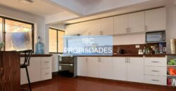 SE VENDE CASA CON L. COMERCIAL REGULARIZADA