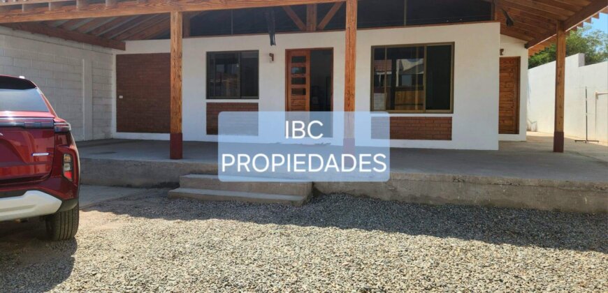SE ARRIENDA CASA EN K1 DE AZAPA