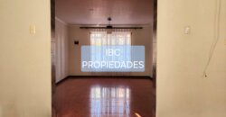 SE VENDE CASA EN VILLA MILITAR