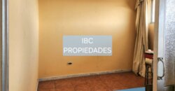 SE VENDE DEPARTAMENTO BUEN SECTOR