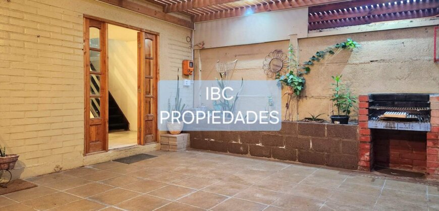 SE ARRIENDA CASA VILLA J. WALL