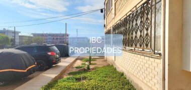 SE VENDE DEPARTAMENTO BUEN SECTOR