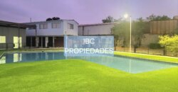 SE ARRIENDA CASA EN VILLA FRONTERA