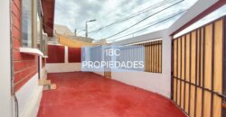 SE ARRIENDA CASA ESQUINA