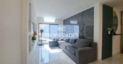 SE ARRIENDA CASA EN MAGISTERIO