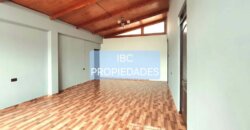 SE ARRIENDA CASA ESQUINA
